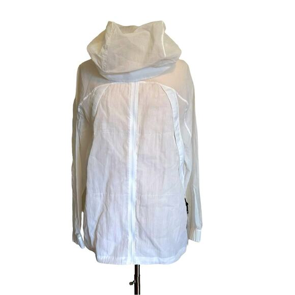 Lululemon Clear Intention Jacket in White NWT Size 10 - Picture 5 of 16